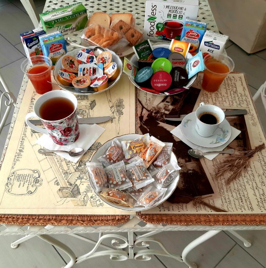 Canneto sull'Oglio Dimora & Arte B&B מראה חיצוני תמונה